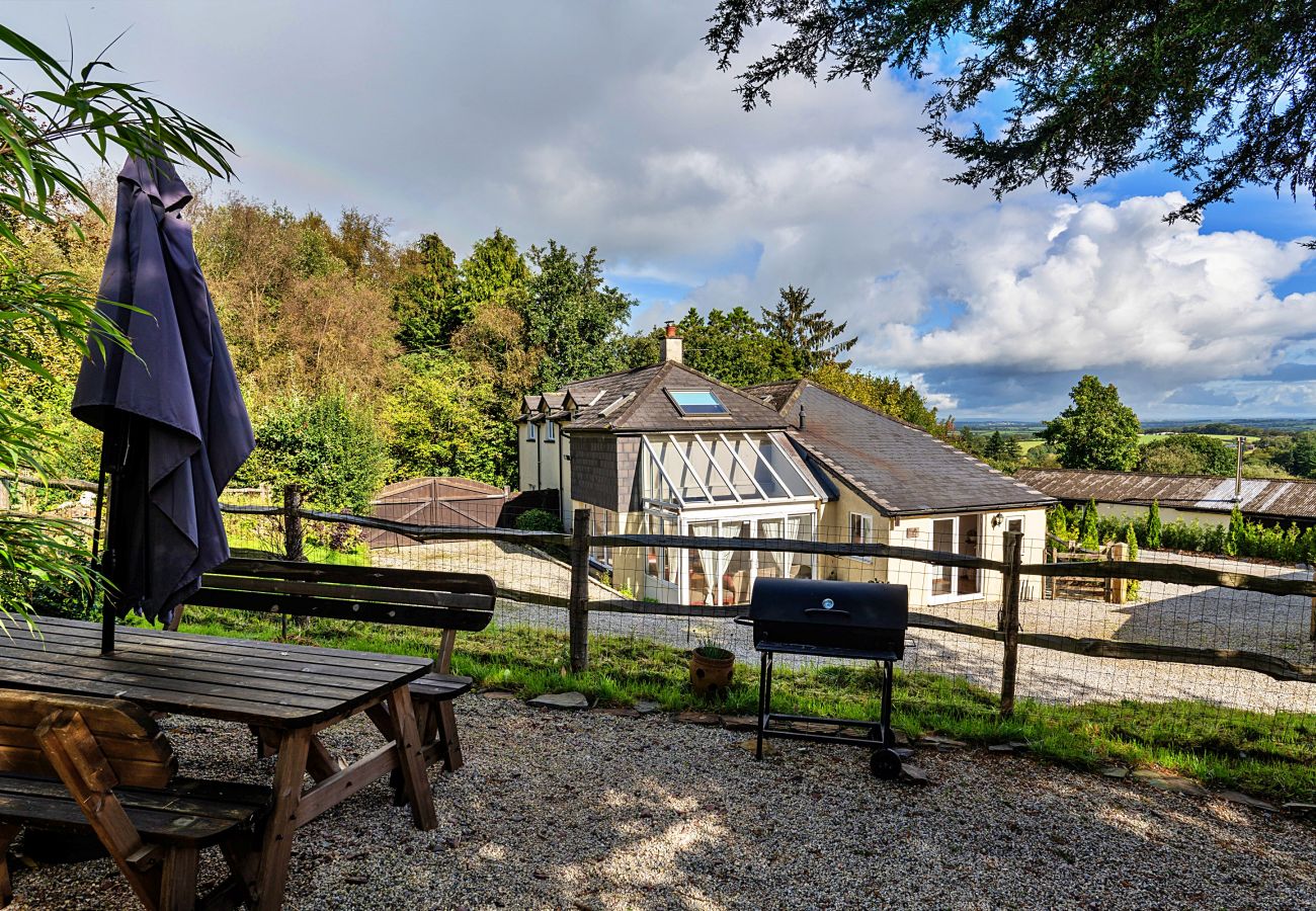House in Okehampton - Heath Hills