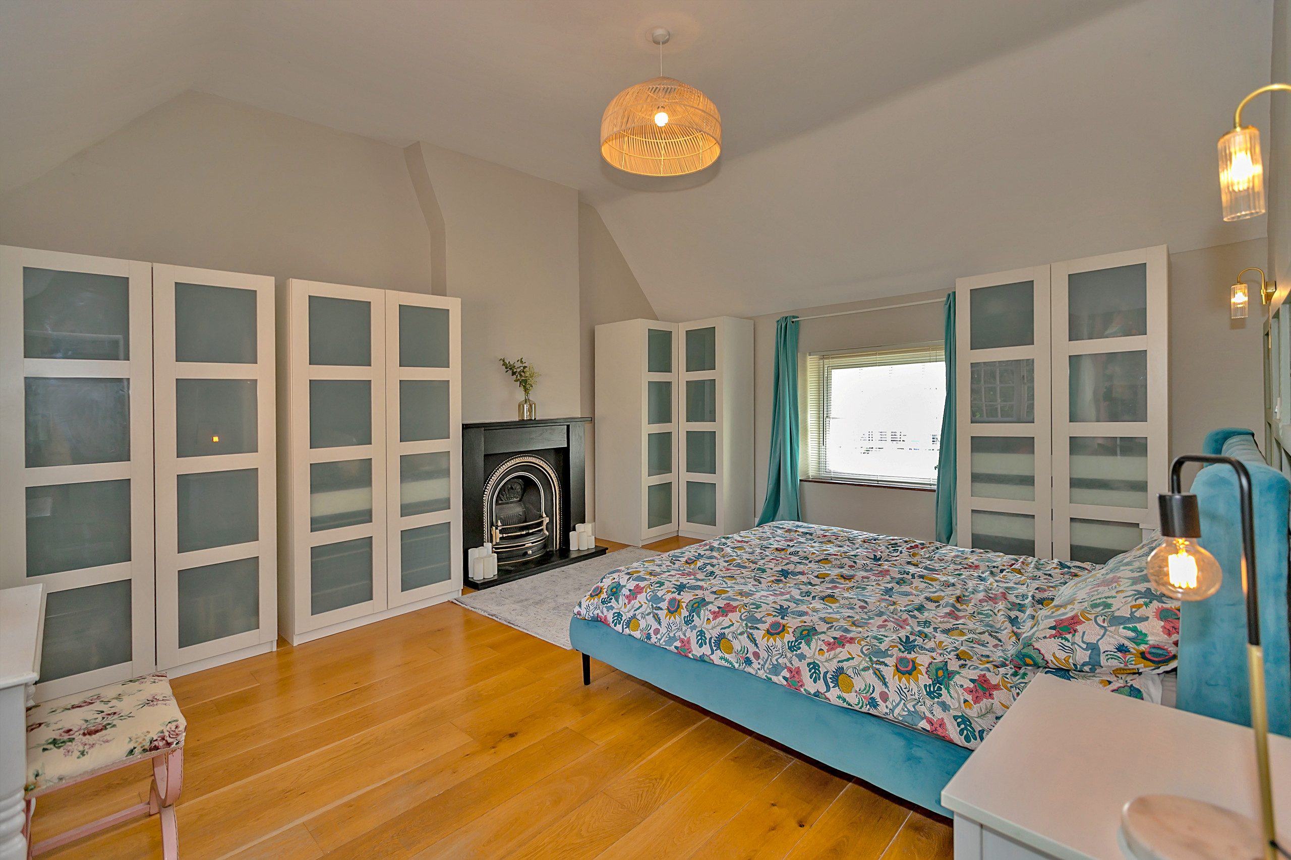 The Old Coach House [Updated 2024 Prices]