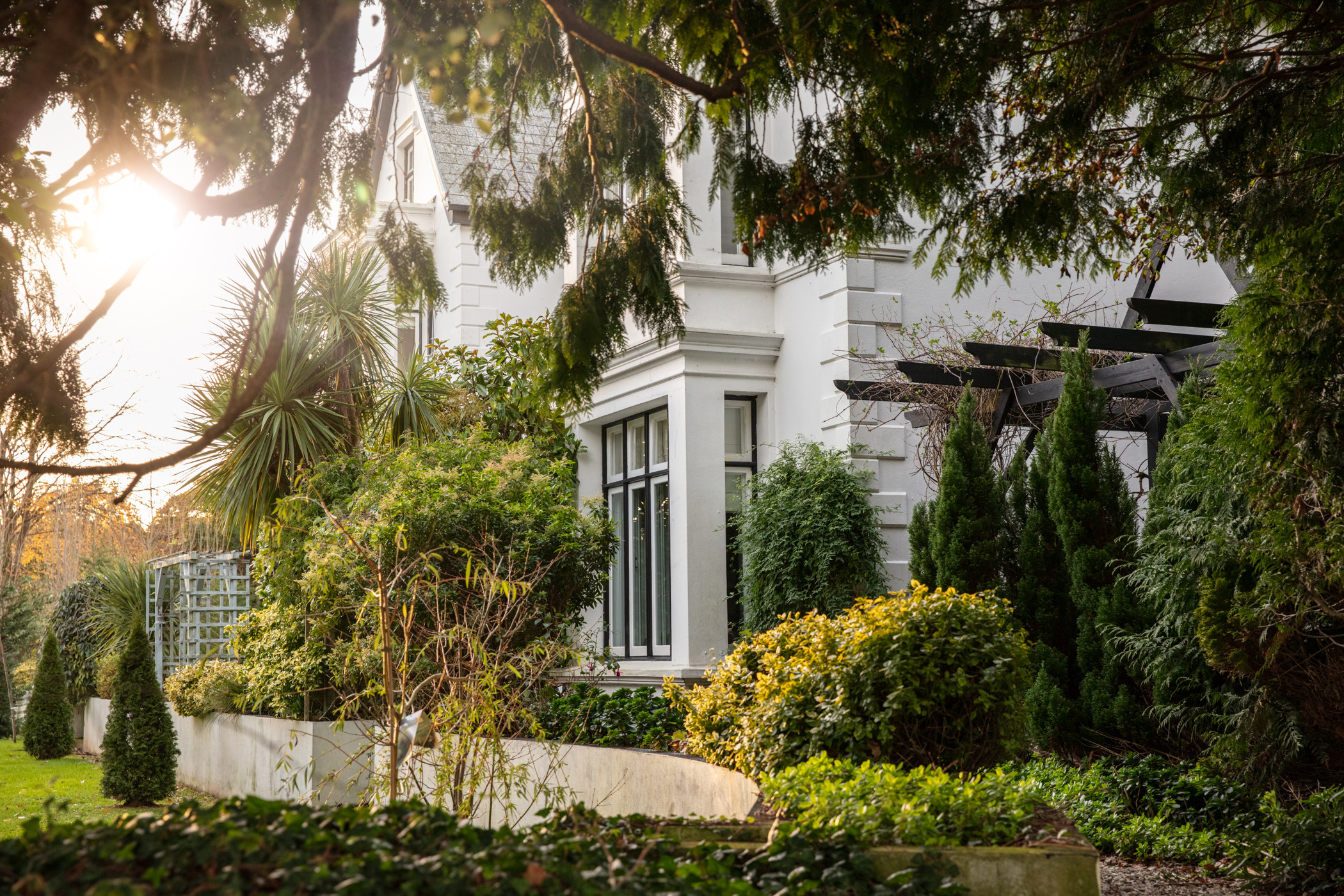 Queensbury Loft [Updated 2024 Prices]