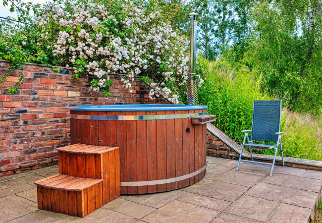 Cottage in Llanfihangel Ystern Llewern - Beili Glas Cottage Cottage in Llanfihangel Ystern Llewern - Beili Glas Cottage