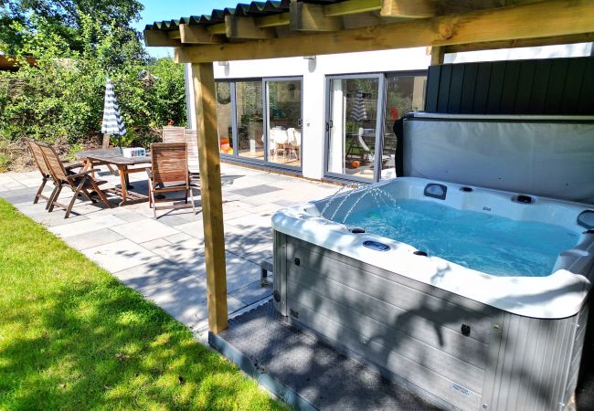 Cottage in Bovey Tracey - Little Dunley - Apple Lodge Cottage in Bovey Tracey - Little Dunley - Apple Lodge