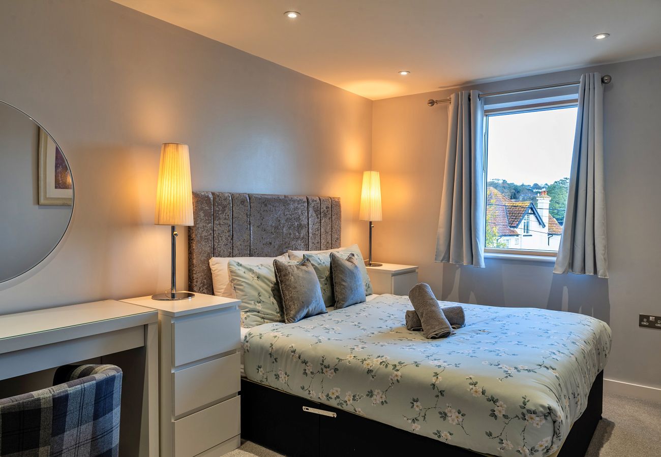 Apartment in Teignmouth - Number 10, Montpellier Apartments