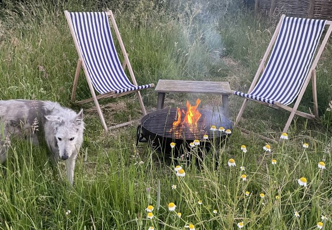 Cabin in Banbury - The Cornflower