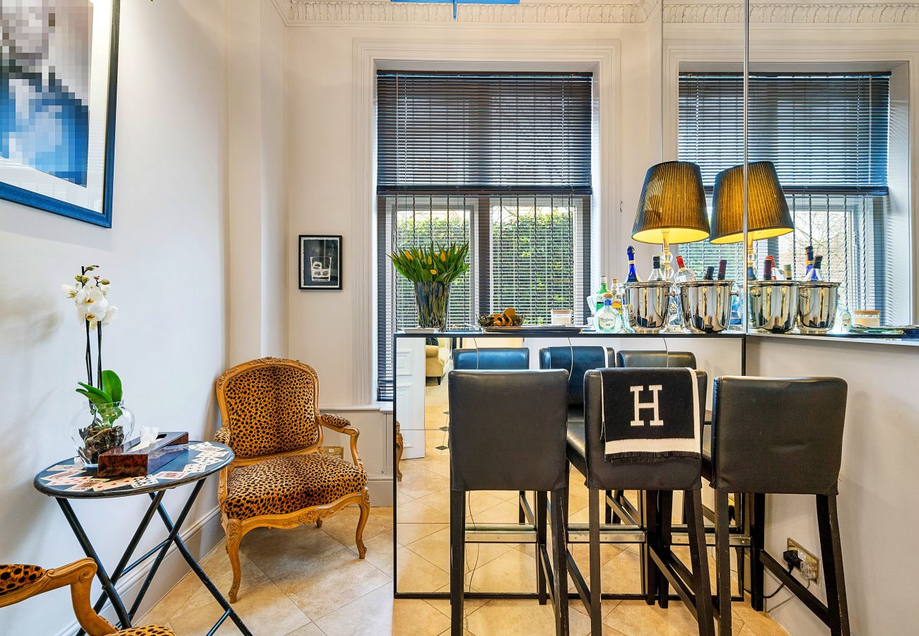 House in London - Hampstead Escape