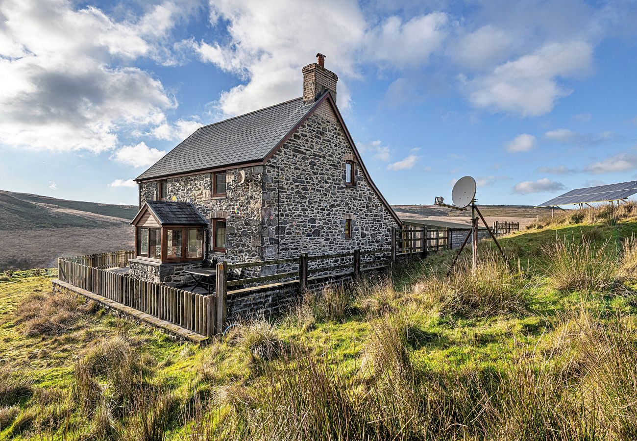 Cottage in Talybont - Llechwedd Mawr