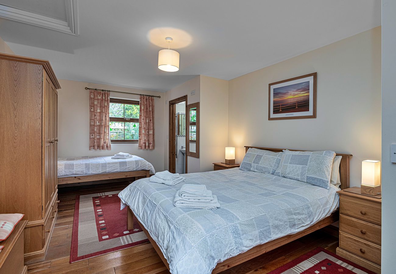 Cottage in Talybont - Eithinog