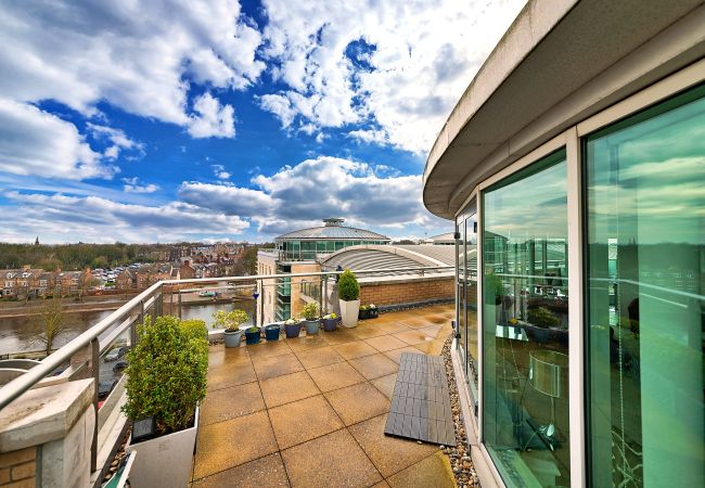 Apartment in York - The Penthouse at 611 Westgate