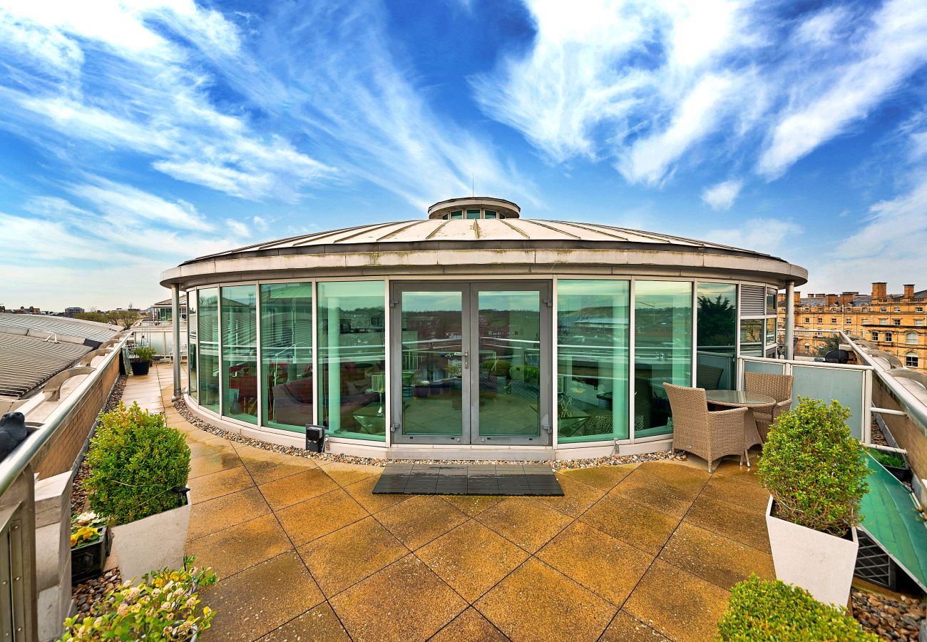 Apartment in York - The Penthouse at 611 Westgate