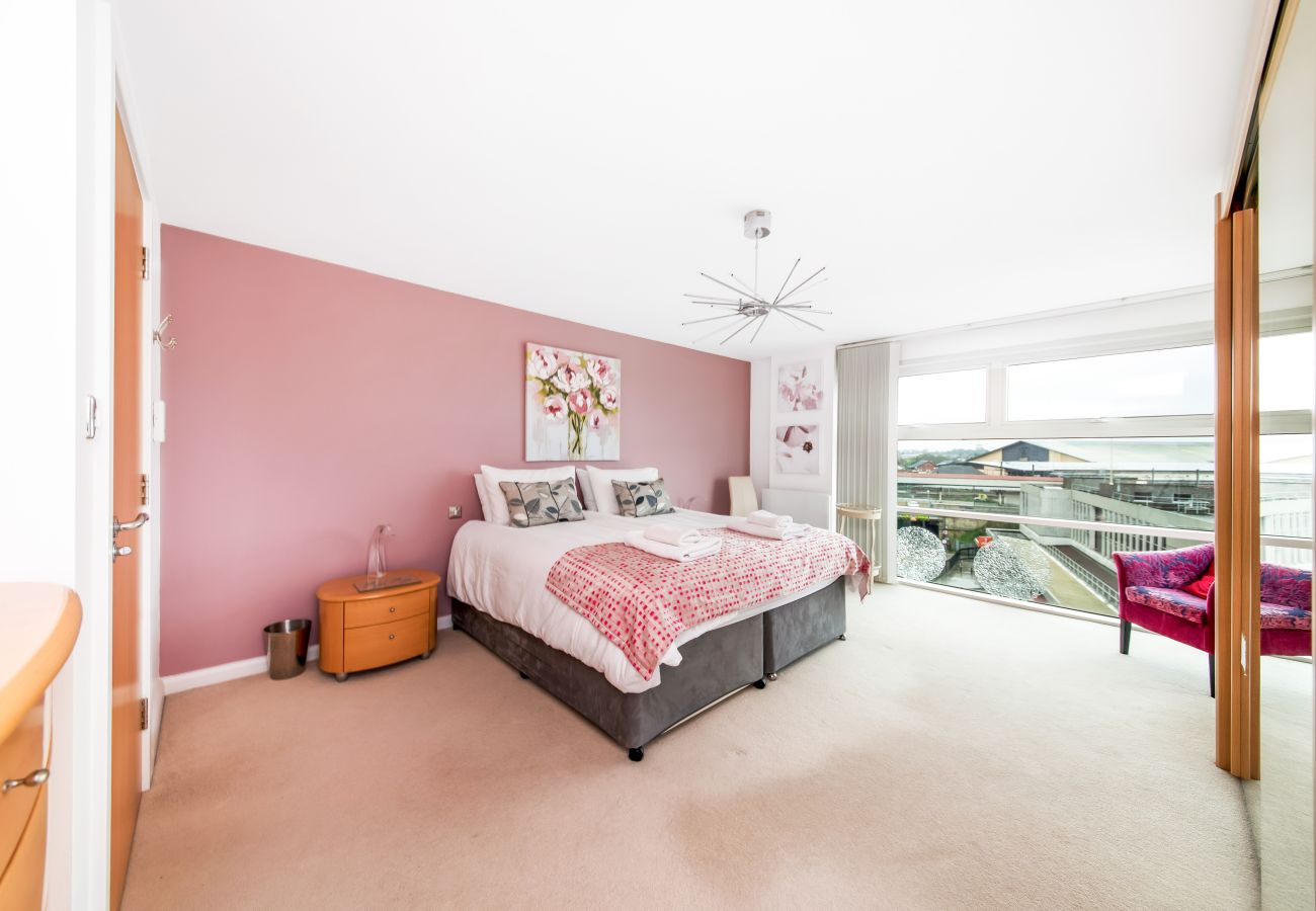 Apartment in York - The Penthouse at 611 Westgate