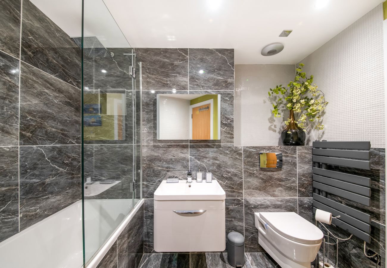 Apartment in York - The Penthouse at 611 Westgate