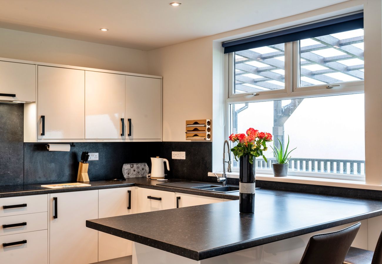 Chalet in Lifton - Classroom Lodge - Two