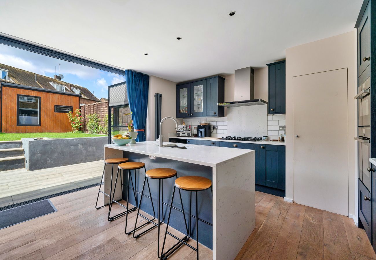 House in London - The Secret Garden