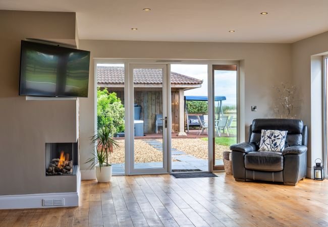 House in Weston-Super-Mare - Stone Bow Farmhouse House in Weston-Super-Mare - Stone Bow Farmhouse