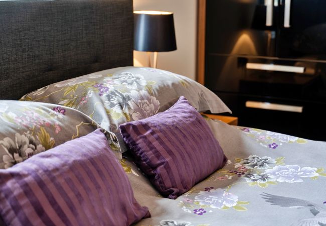 House in Weston-Super-Mare - Stone Bow Farmhouse House in Weston-Super-Mare - Stone Bow Farmhouse