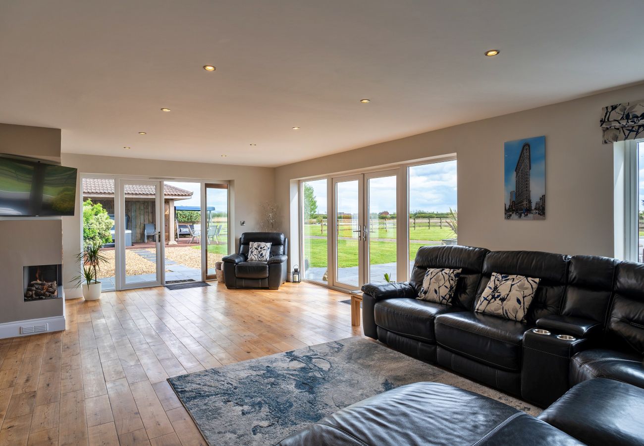 House in Weston-Super-Mare - Stone Bow Farmhouse