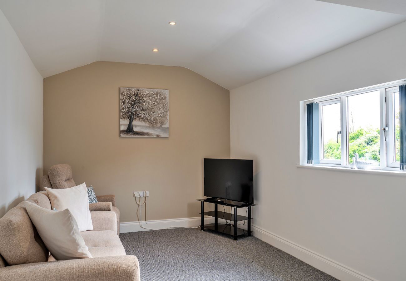 House in Weston-Super-Mare - Stone Bow Farmhouse