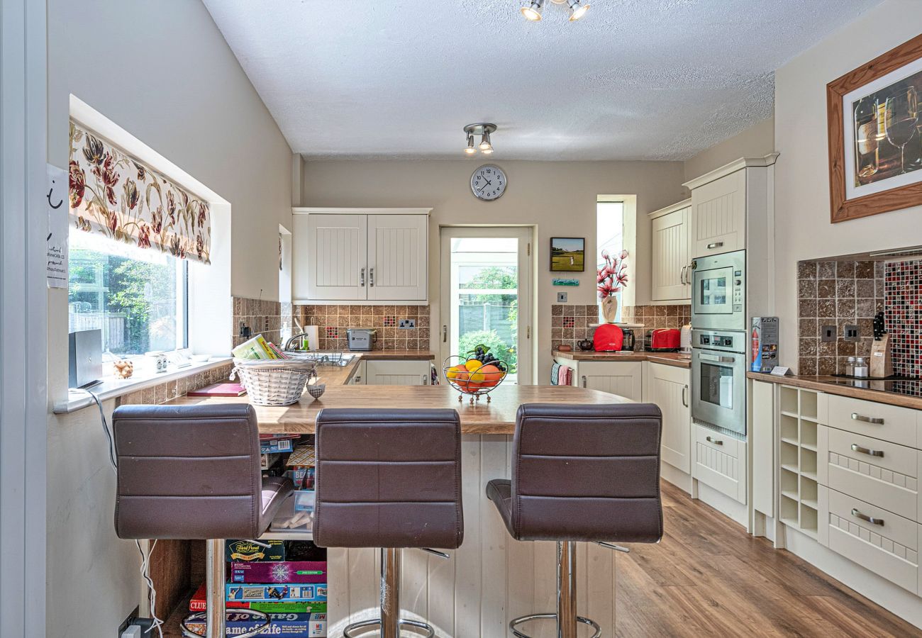 House in Rhos on Sea - Penrhyn Avenue