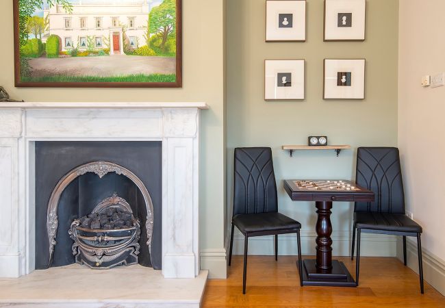 House in Llangunnor - Ty Penbryn House in Llangunnor - Ty Penbryn