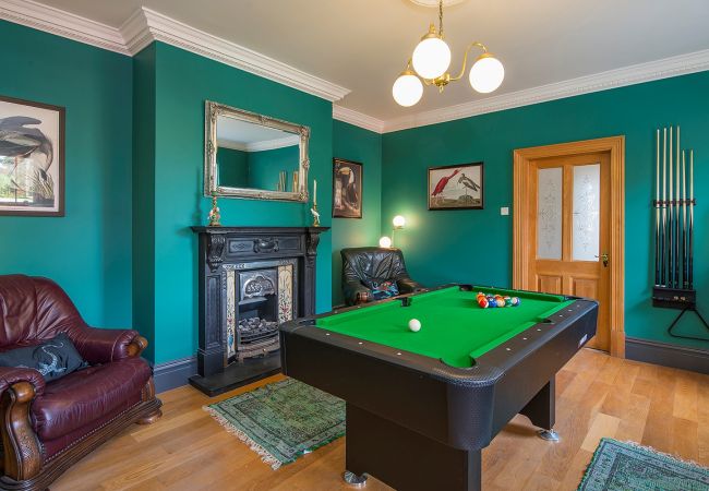 House in Llangunnor - Ty Penbryn House in Llangunnor - Ty Penbryn