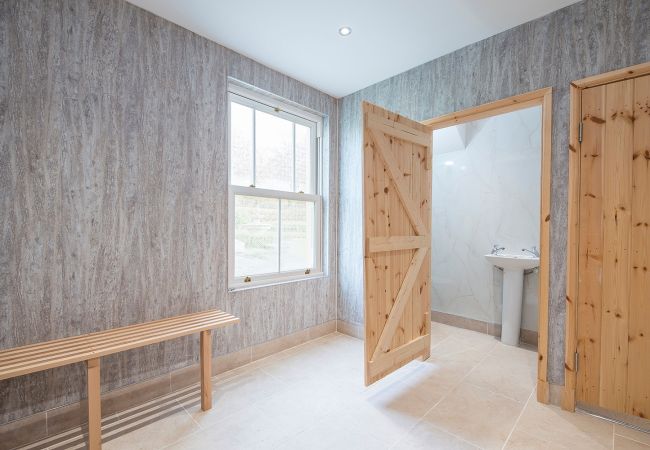 House in Llangunnor - Ty Penbryn House in Llangunnor - Ty Penbryn