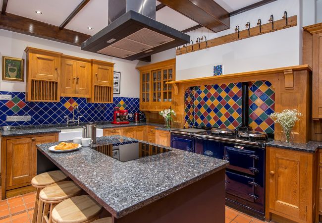 House in Llangunnor - Ty Penbryn House in Llangunnor - Ty Penbryn