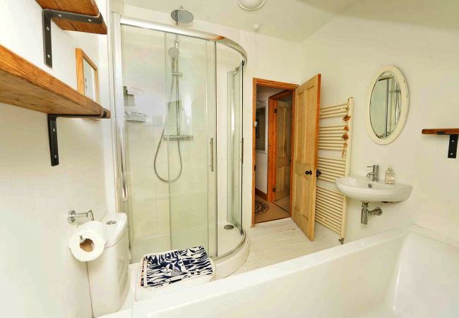 Cottage in Porthcothan Bay - Porthcothan Mill Cottage Cottage in Porthcothan Bay - Porthcothan Mill Cottage