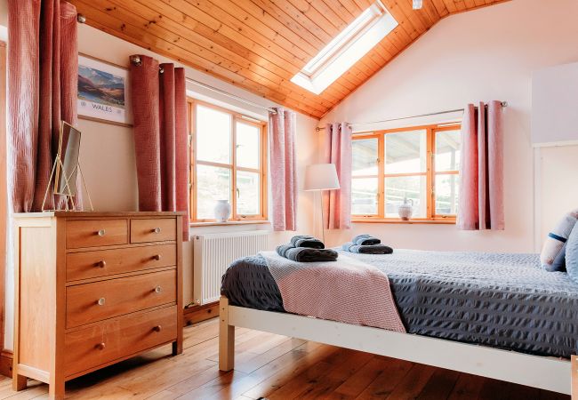 Cottage in Rhydyfelin - The Welsh Farmhouse Cottage in Rhydyfelin - The Welsh Farmhouse