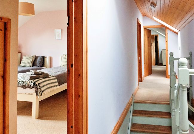 Cottage in Rhydyfelin - The Welsh Farmhouse Cottage in Rhydyfelin - The Welsh Farmhouse