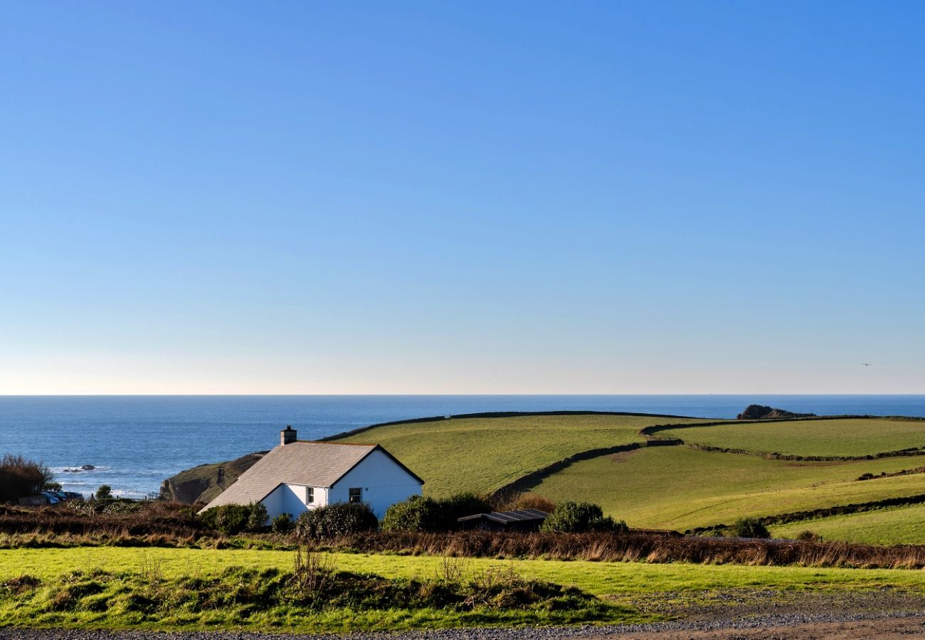 House in The Lizard - Scilla
