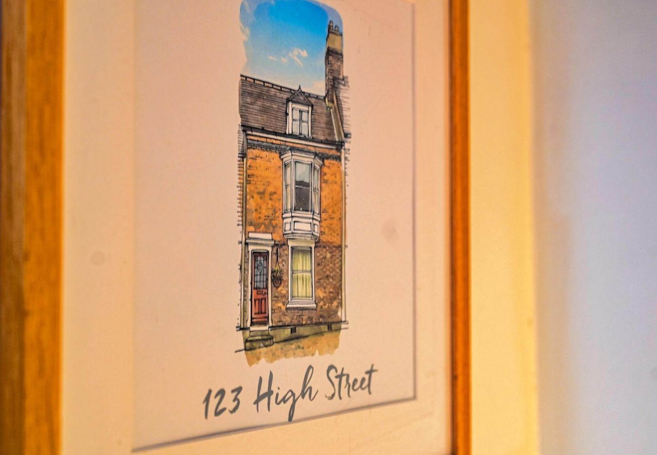 House in Lewes - 123, High Street