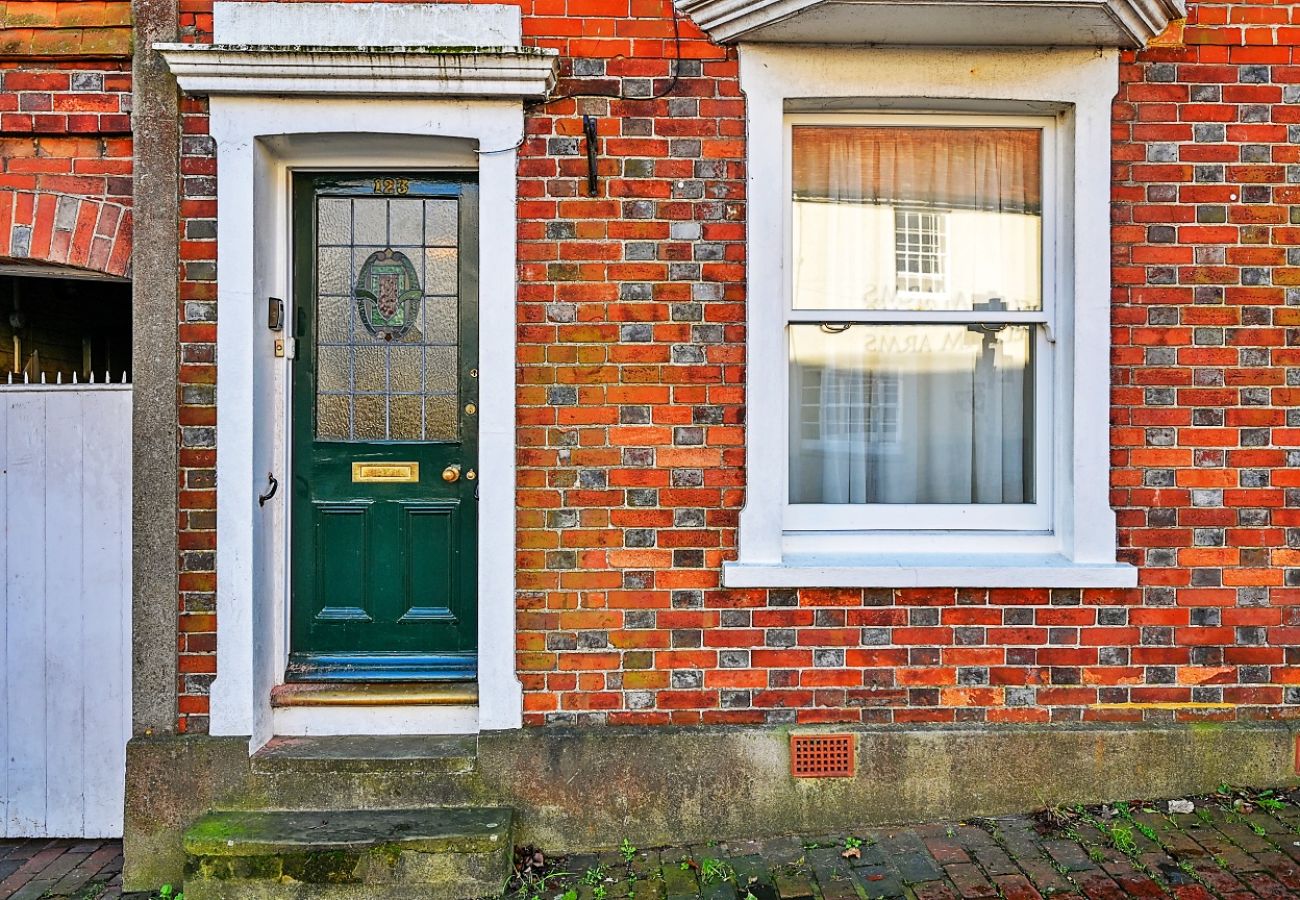 House in Lewes - 123, High Street