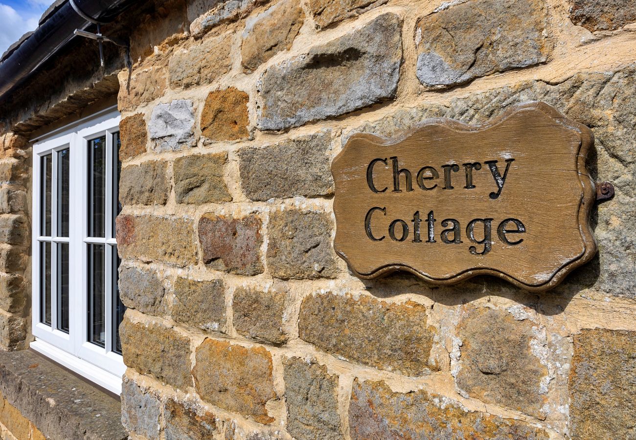 Cottage in Grantley - Cherry Cottage Nr Grantley Hall