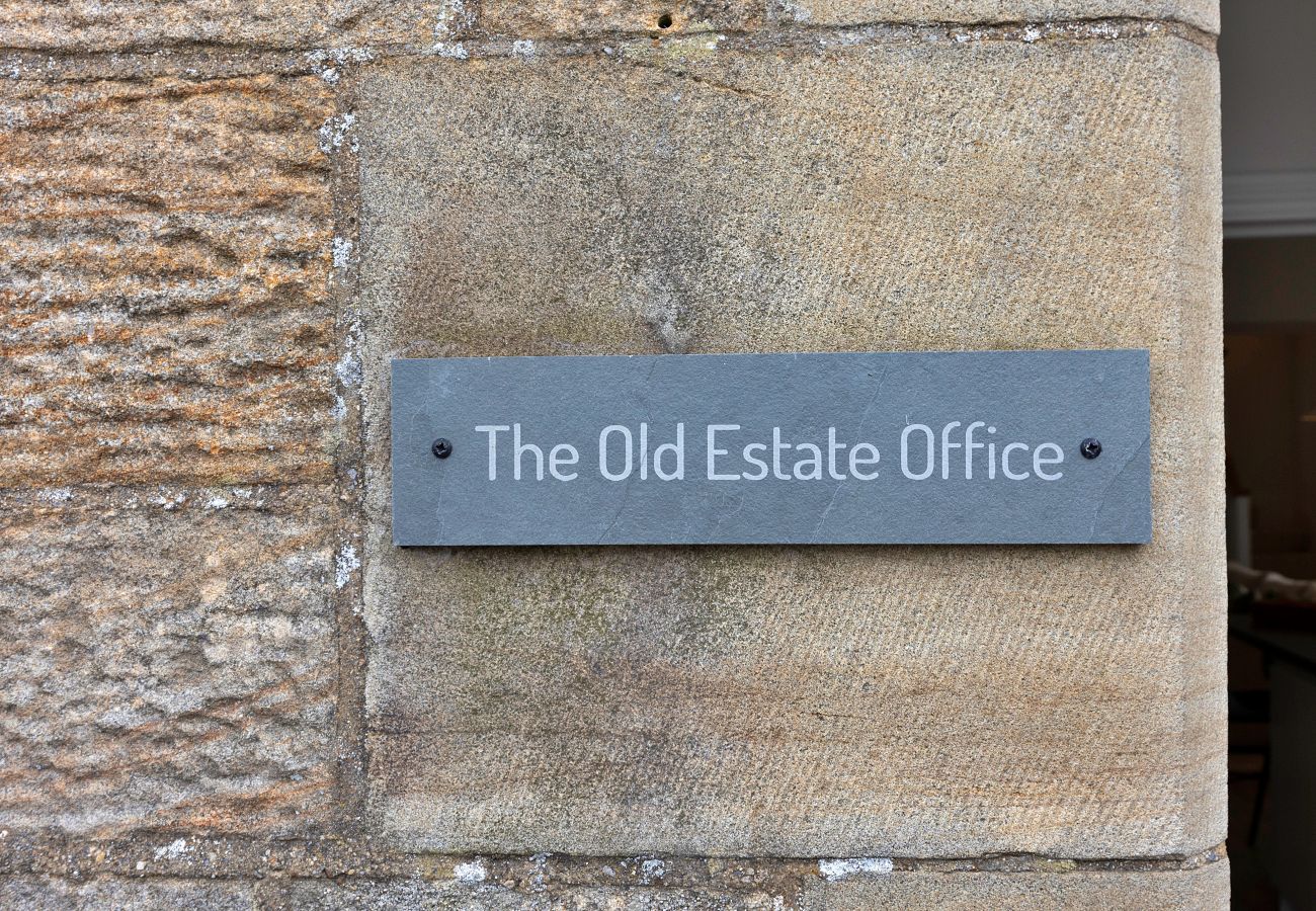 Cottage in Grantley - The Old Estate Office Nr Grantley Hall