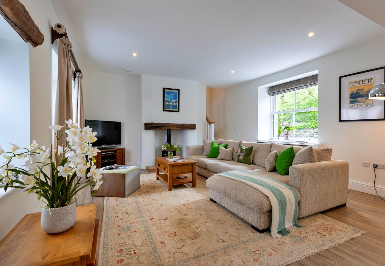 Cottage in Grantley - The Old Estate Office Nr Grantley Hall