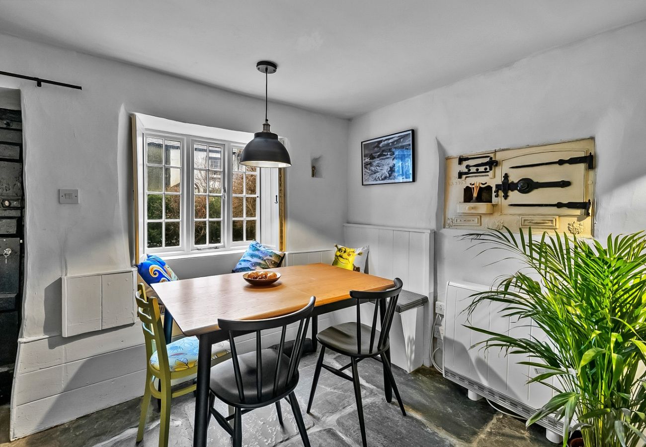 Cottage in Launceston - Bre Stefan