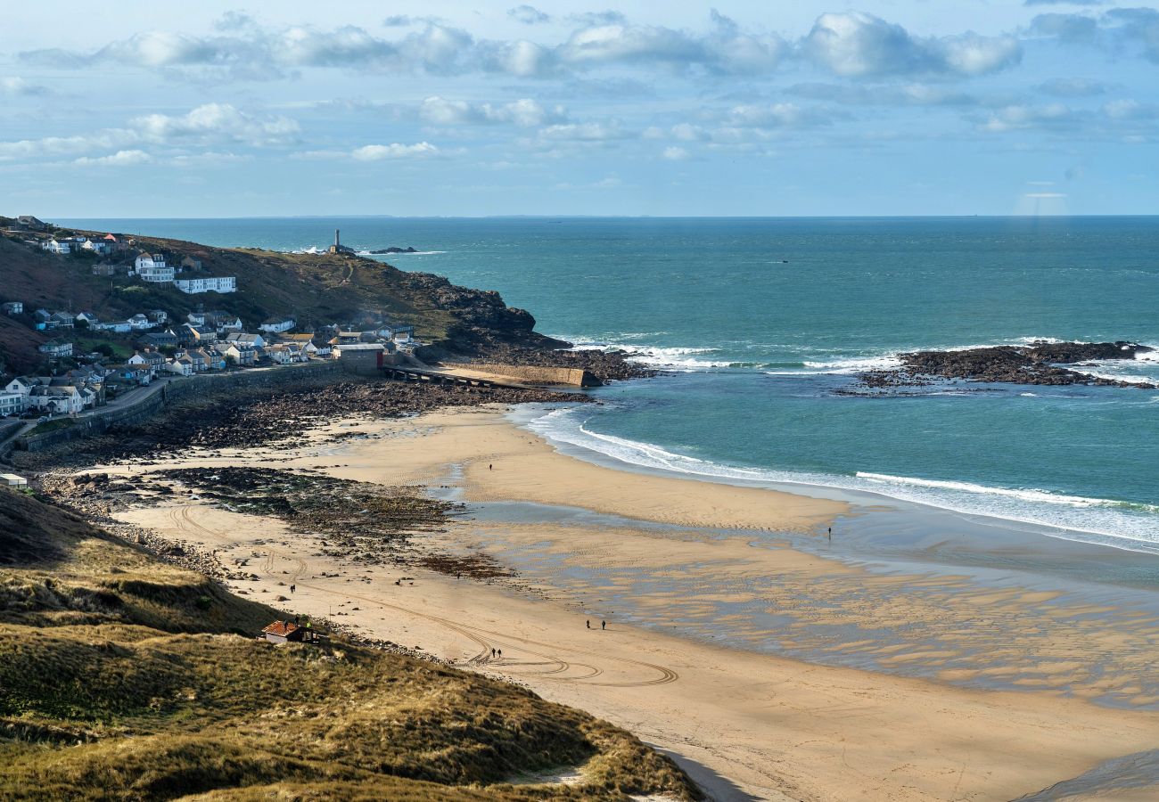 Cottage in Sennen - Longships