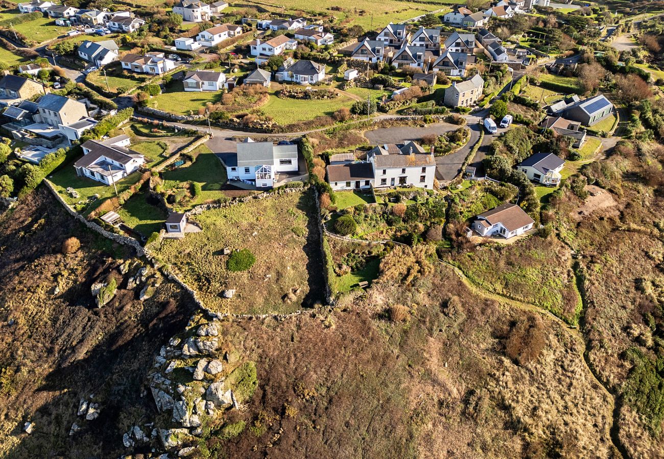 Cottage in Sennen - Wolf Rock