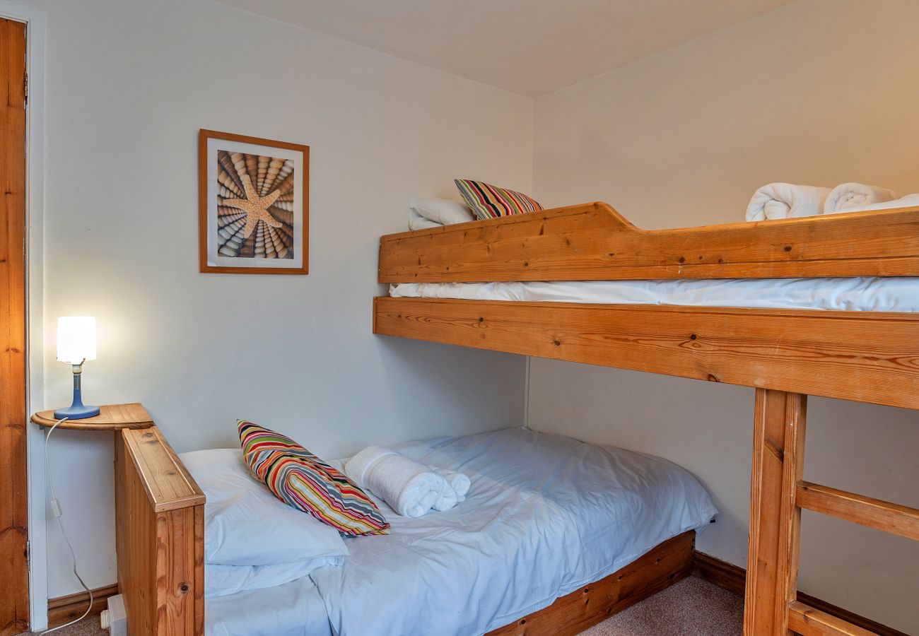 Cottage in Sennen - Wolf Rock