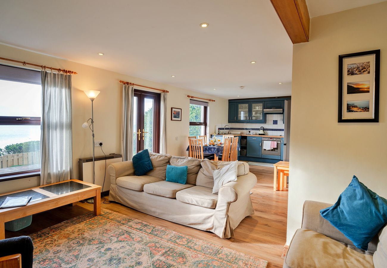 Cottage in Sennen - Wolf Rock