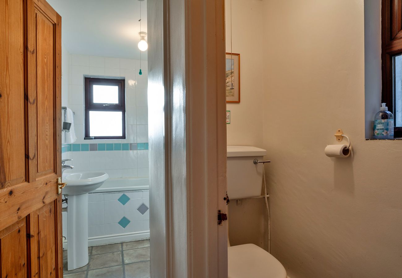 Cottage in Sennen - Wolf Rock