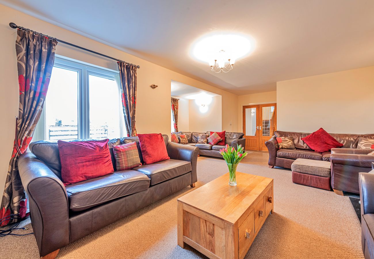 Country house in Holywell - Groes Faen Bach Farmhouse