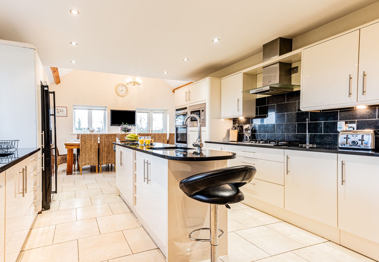 Country house in Holywell - Groes Faen Bach Farmhouse