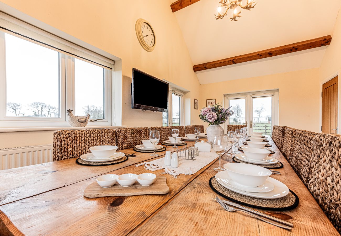 Country house in Holywell - Groes Faen Bach Farmhouse