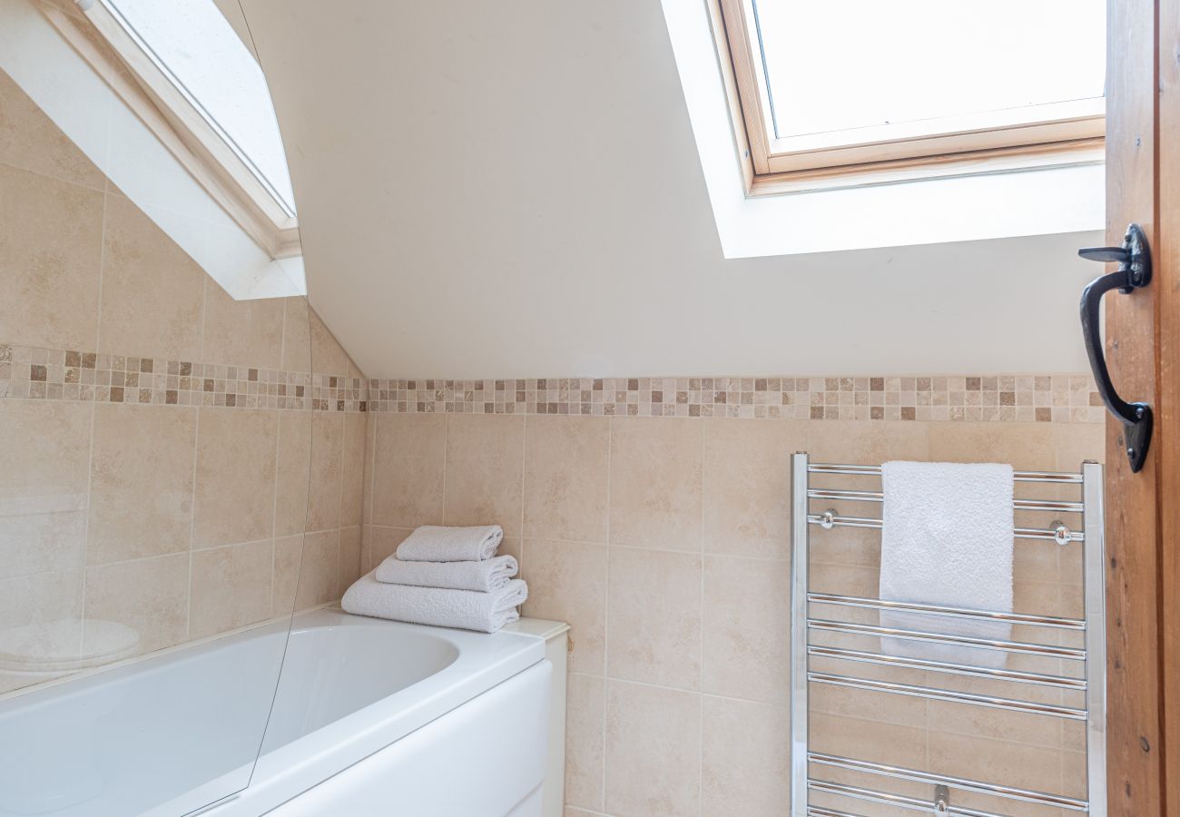 Country house in Holywell - Groes Faen Bach Farmhouse