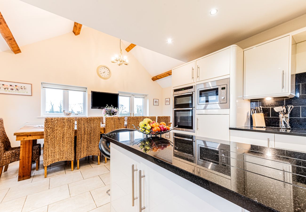 Country house in Holywell - Groes Faen Bach Farmhouse