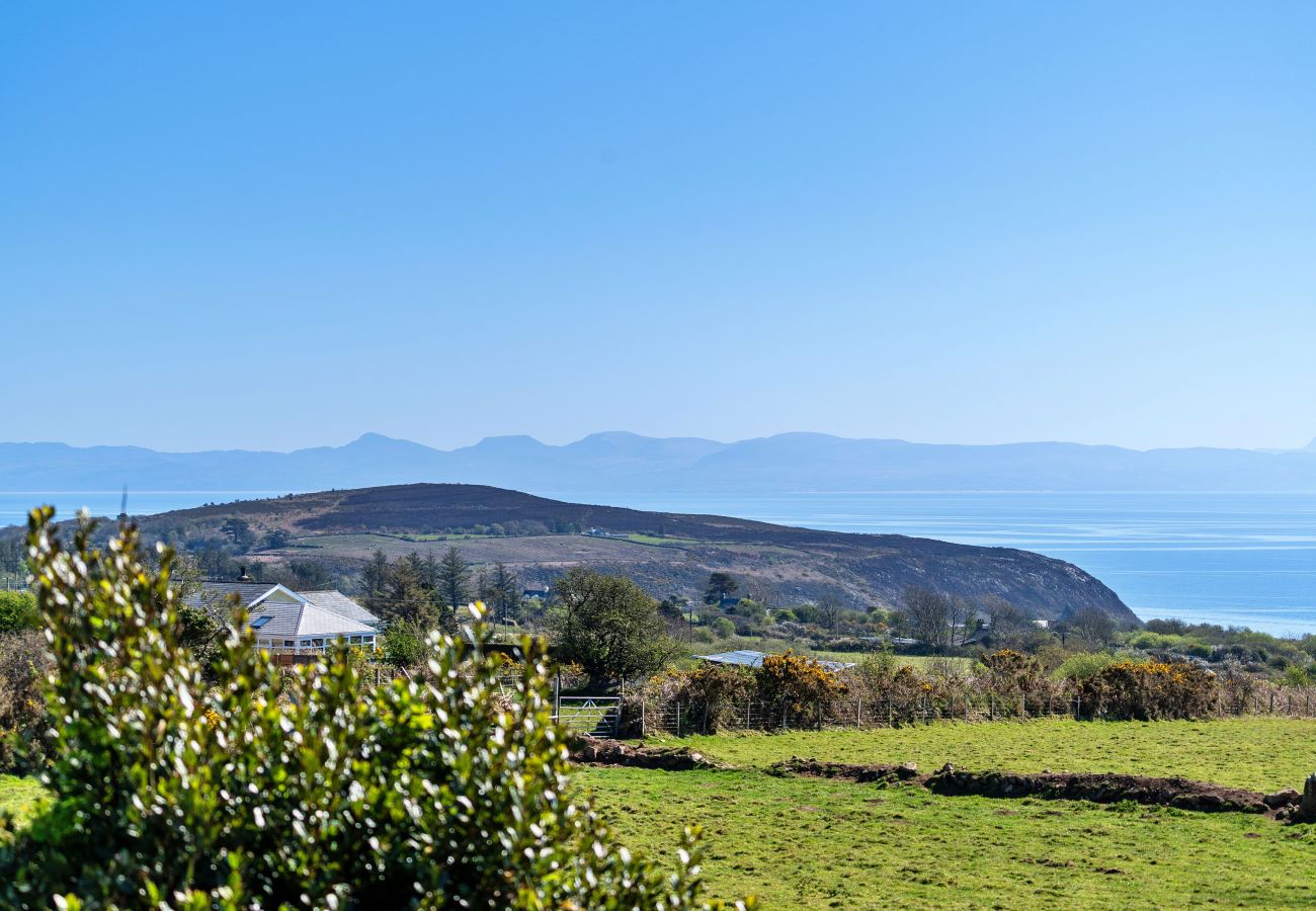 House in Mynytho - Argraig