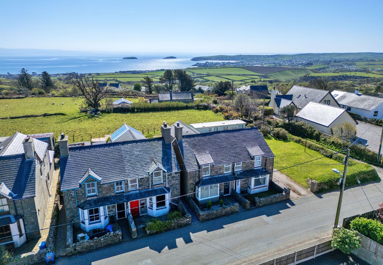 House in Mynytho - Argraig