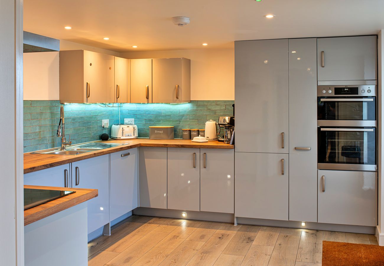 Apartment in Porthleven - Sun Trap Terrace