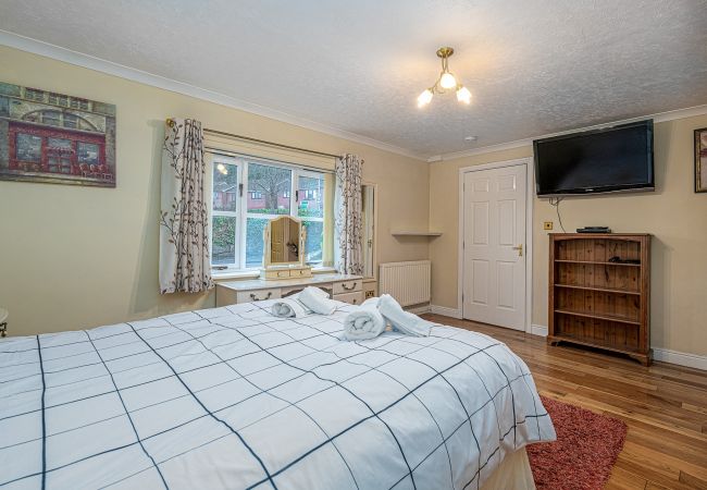 House in Llangollen - The Beeches House in Llangollen - The Beeches
