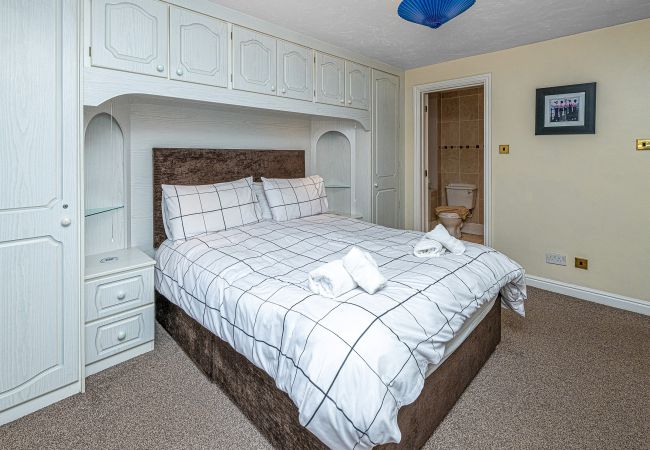 House in Llangollen - The Beeches House in Llangollen - The Beeches